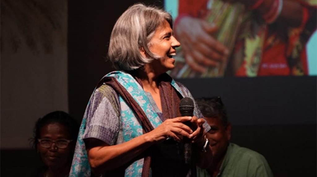 Sunita Narain at the 6th Kisan Swaraj Sammelan report cover